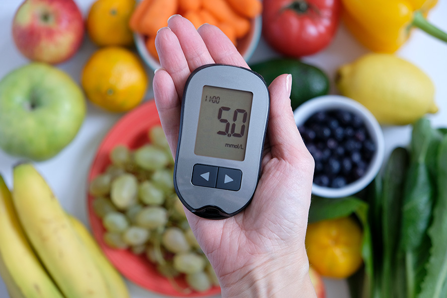 Una de las principales recomendaciones es una alimentación balanceada.